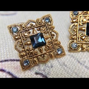 Blue Zircon Gold Filagree Earring Studs